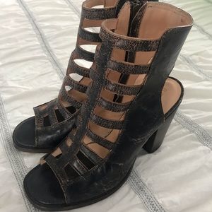 Bed Stu Occam Caged Sandal